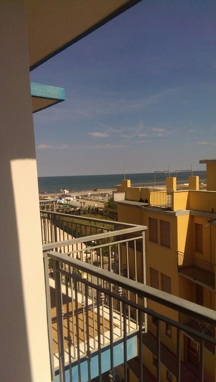 Hotel Real Sottomarina Exterior foto